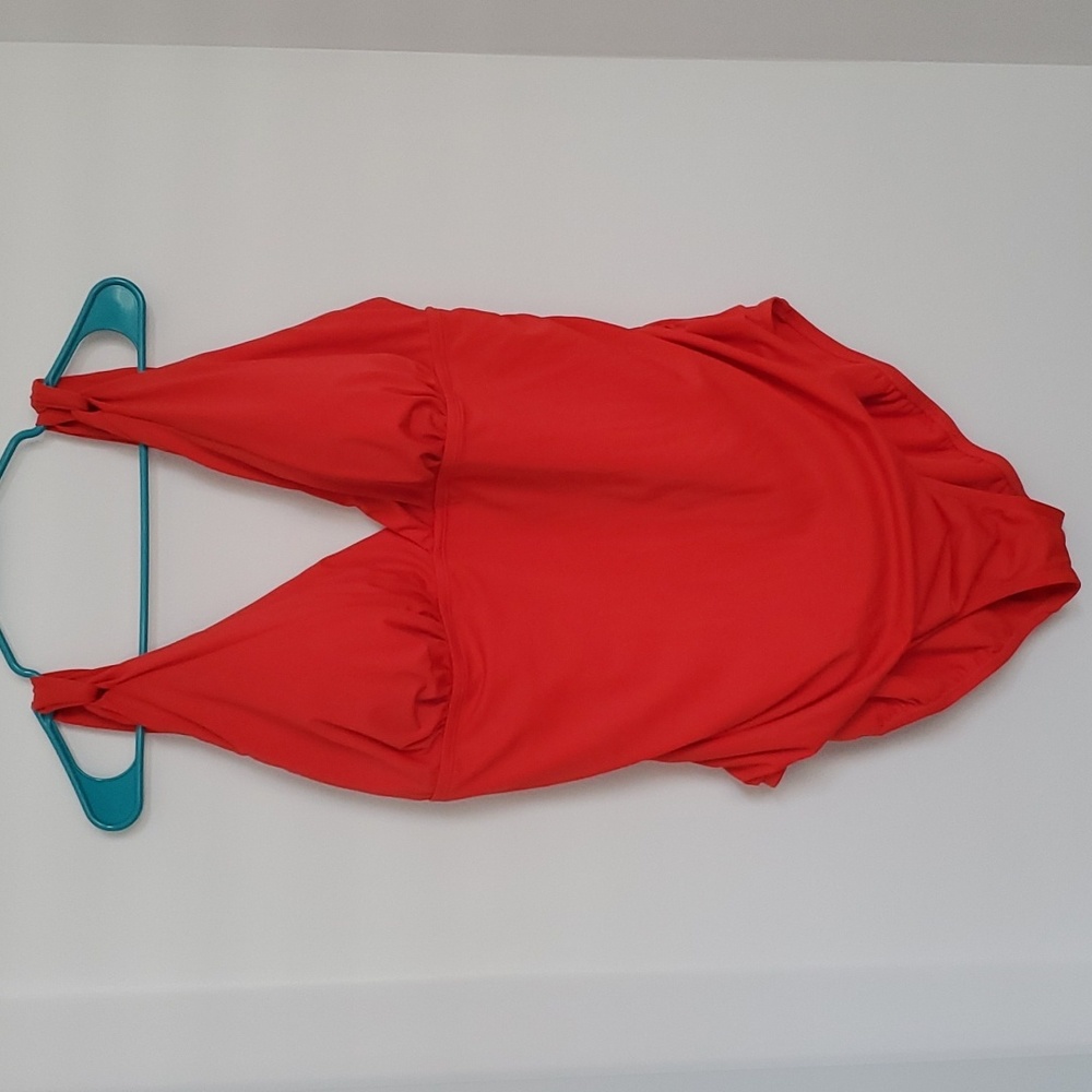 2X (20W-22W) one piece bathing suit